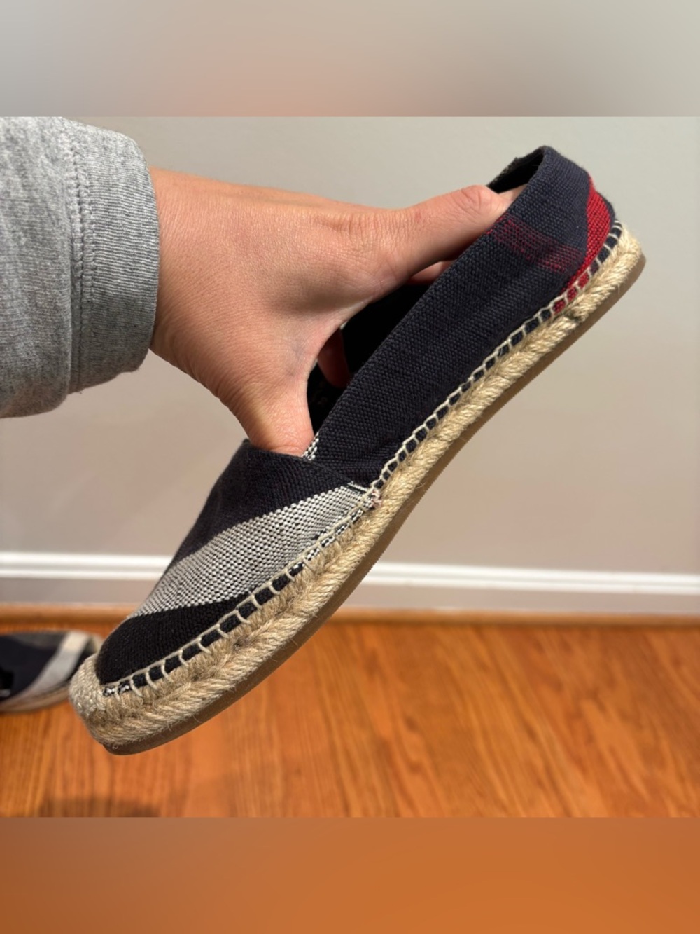 Burberry Hodgeson Check Canvas Espadrille Flats Size 39 Navy - Picture 3 of 13